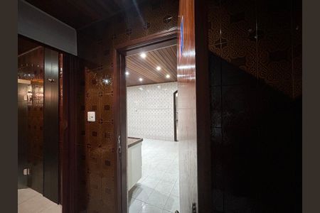 Casa para alugar com 280m², 5 quartos e 2 vagasBanheiro - Casa 1