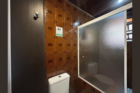 Casa para alugar com 280m², 5 quartos e 2 vagasBanheiro - Casa 1