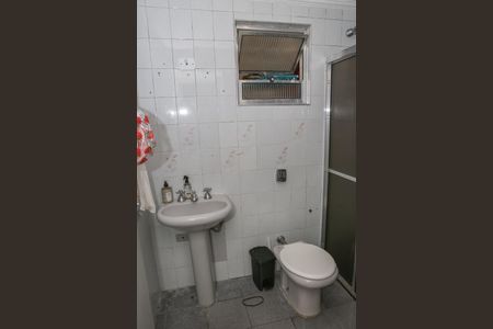 Apartamento à venda com 60m², 2 quartos e sem vaga Apartamento à venda com 60m², 2 quartos e sem vagaBanheiro