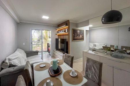 Sala de apartamento para alugar com 3 quartos, 70m² em Vila Caraguata, São Paulo