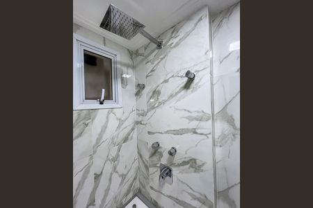 Apartamento à venda com 70m², 3 quartos e 1 vagaDetalhe do Banheiro da Suite