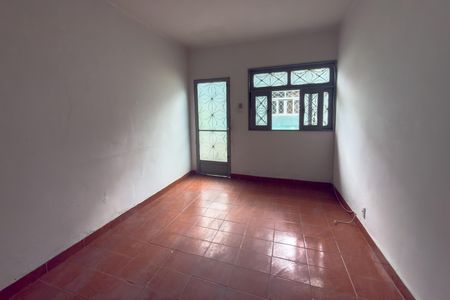 Sala de casa para alugar com 2 quartos, 60m² em Colégio, Rio de Janeiro