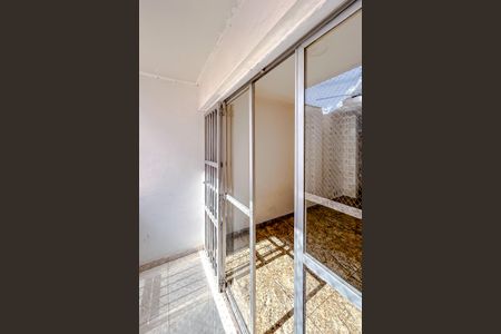 Apartamento para alugar com 83m², 3 quartos e 1 vagaVaranda