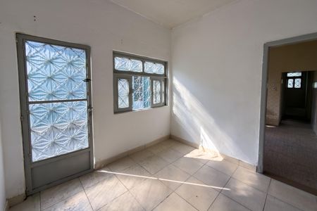 Sala de casa para alugar com 2 quartos, 60m² em Colégio, Rio de Janeiro