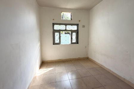 Quarto 2 de casa para alugar com 2 quartos, 60m² em Colégio, Rio de Janeiro