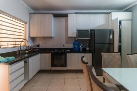 Casa de condomínio para alugar com 86m², 2 quartos e 1 vagaCozinha