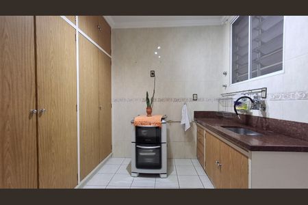 Apartamento à venda com 156m², 3 quartos e 1 vaga Apartamento à venda com 156m², 3 quartos e 1 vagaCozinha