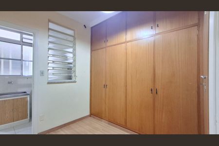 Apartamento à venda com 156m², 3 quartos e 1 vaga Apartamento à venda com 156m², 3 quartos e 1 vagaDormitório 1