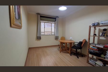 Apartamento à venda com 156m², 3 quartos e 1 vaga Apartamento à venda com 156m², 3 quartos e 1 vagaQuarto 2