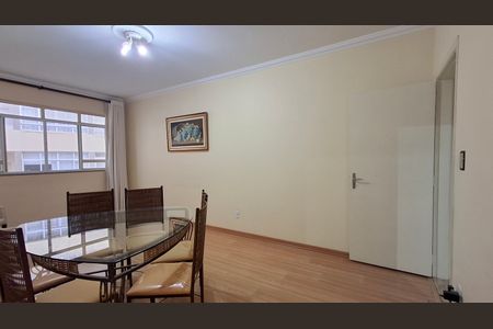 Sala de apartamento à venda com 3 quartos, 156m² em Vila Itapura, Campinas