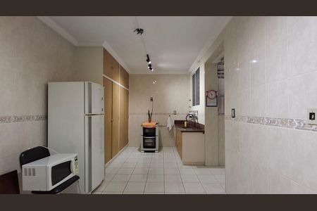 Apartamento à venda com 156m², 3 quartos e 1 vaga Apartamento à venda com 156m², 3 quartos e 1 vagaCozinha