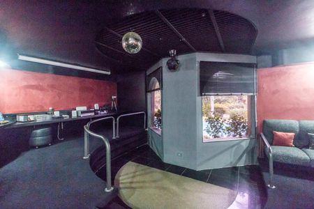 Casa de condomínio para alugar com 1300m², 4 quartos e 6 vagasÁrea comum - Salão de festas