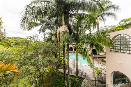 Casa de condomínio para alugar com 1300m², 4 quartos e 6 vagasVista da Suíte