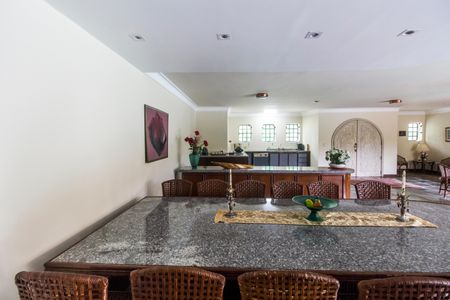 Casa de condomínio para alugar com 1300m², 4 quartos e 6 vagasÁrea comum - Salão de festas