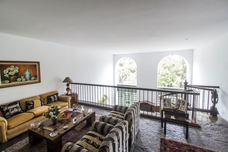 Sala  de casa de condomínio para alugar com 4 quartos, 1300m² em Chacara Santa Lucia, Carapicuíba