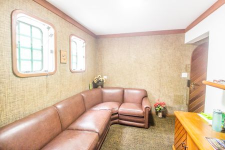 Casa de condomínio para alugar com 1300m², 4 quartos e 6 vagasSala 