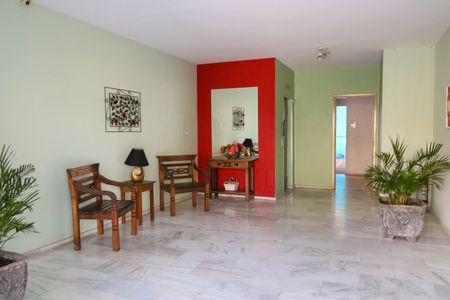 Apartamento para alugar com 65m², 2 quartos e 1 vagaPortaria