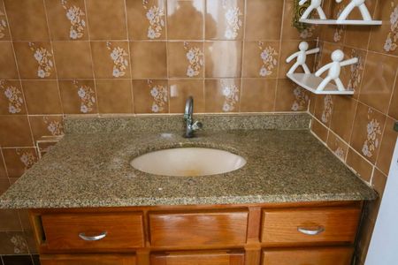 Apartamento para alugar com 65m², 2 quartos e 1 vagaBanheiro