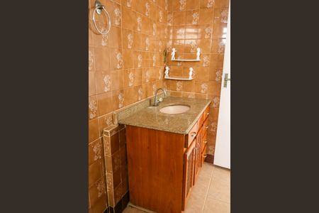 Apartamento para alugar com 65m², 2 quartos e 1 vagaBanheiro