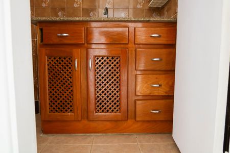 Apartamento para alugar com 65m², 2 quartos e 1 vagaBanheiro