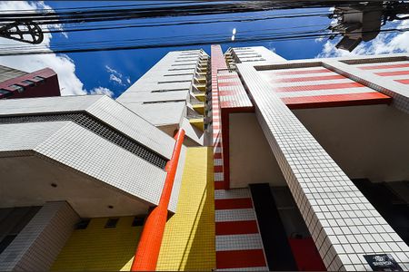 Apartamento à venda com 54m², 2 quartos e 1 vaga Apartamento à venda com 54m², 2 quartos e 1 vagaFachada