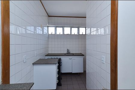 Apartamento à venda com 54m², 2 quartos e 1 vaga Apartamento à venda com 54m², 2 quartos e 1 vagaCozinha