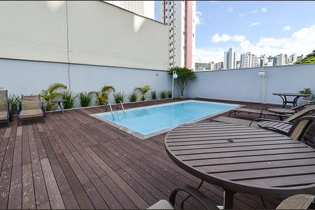 Apartamento à venda com 54m², 2 quartos e 1 vaga Apartamento à venda com 54m², 2 quartos e 1 vagaÁrea comum - Piscina