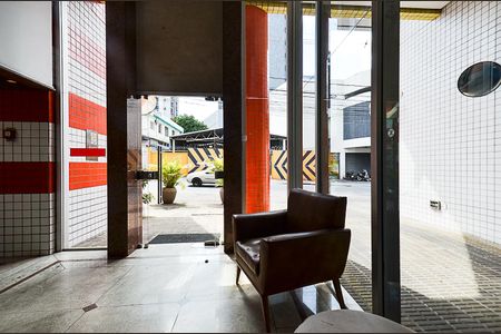 Apartamento à venda com 54m², 2 quartos e 1 vaga Apartamento à venda com 54m², 2 quartos e 1 vagaHall de entrada