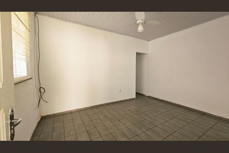 Casa à venda com 3 quartos, 250m² em Anhangabaú, Jundiaí