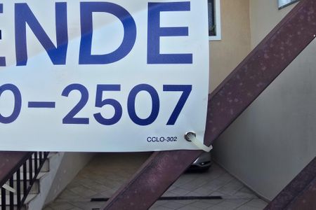 Casa à venda com 199m², 3 quartos e 4 vagas Casa à venda com 199m², 3 quartos e 4 vagasCCLO-302