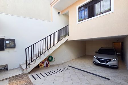 Casa à venda com 199m², 3 quartos e 4 vagas Casa à venda com 199m², 3 quartos e 4 vagasGaragem