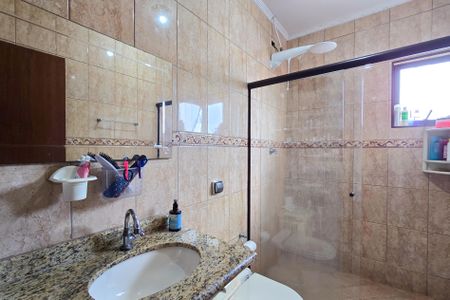 Casa à venda com 199m², 3 quartos e 4 vagas Casa à venda com 199m², 3 quartos e 4 vagasBanheiro - Suíte