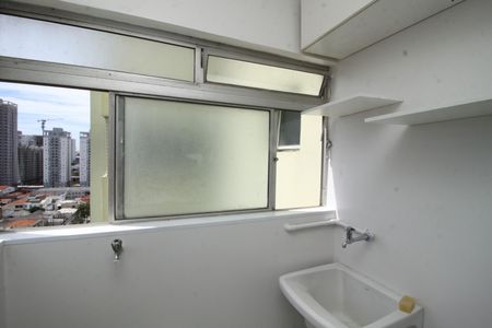 Apartamento à venda com 58m², 2 quartos e 1 vagaÁrea de Serviço