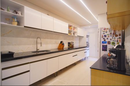 Casa à venda com 105m², 3 quartos e 2 vagasCozinha