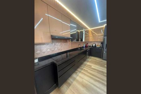 Casa à venda com 182m², 3 quartos e 2 vagas