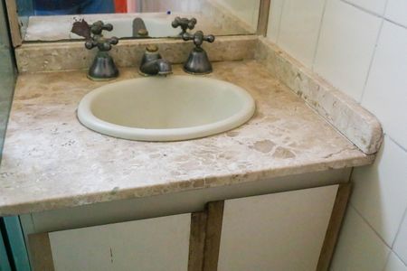 Apartamento para alugar com 57m², 2 quartos e 1 vaga Apartamento para alugar com 57m², 2 quartos e 1 vagaBanheiro