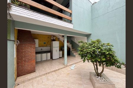 Casa à venda com 3 quartos, 196m² em Bairro dos Casa, São Bernardo do Campo