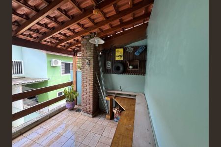 Casa à venda com 3 quartos, 196m² em Bairro dos Casa, São Bernardo do Campo