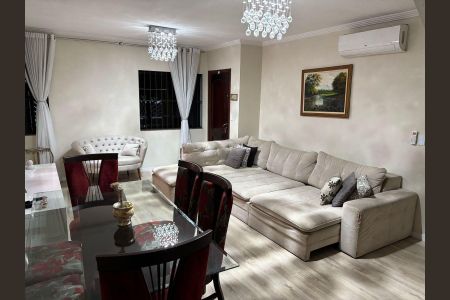 Casa à venda com 3 quartos, 196m² em Bairro dos Casa, São Bernardo do Campo