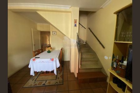 Casa à venda com 120m², 2 quartos e 1 vaga