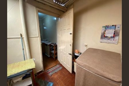 Casa à venda com 120m², 2 quartos e 1 vaga