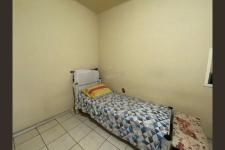 Casa à venda com 120m², 2 quartos e 1 vaga