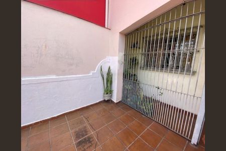 Casa à venda com 120m², 2 quartos e 1 vaga