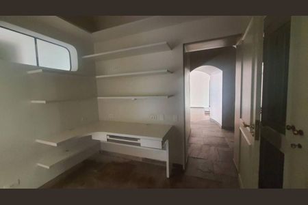 Apartamento à venda com 196m², 2 quartos e 2 vagas