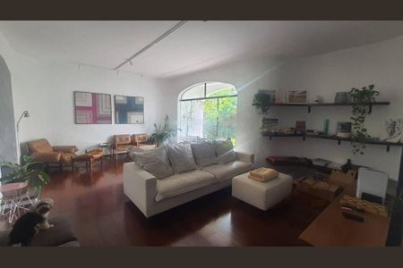 Apartamento à venda com 3 quartos, 196m² em Jardim Europa, São Paulo