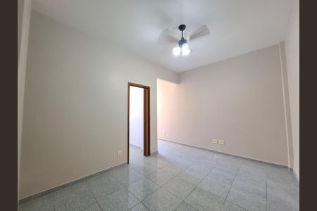 Sala de apartamento para alugar com 1 quarto, 40m² em Botafogo, Rio de Janeiro