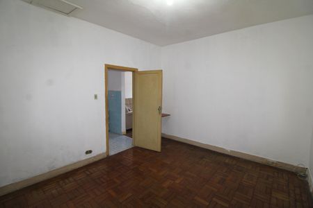 Casa à venda com 199m², 4 quartos e 2 vagasQuarto 2