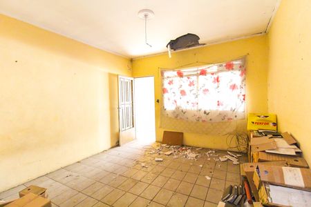 Sala de casa à venda com 3 quartos, 150m² em Parque Guarani, São Paulo