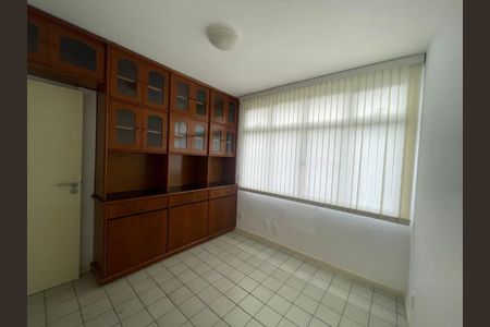 Apartamento à venda com 4 quartos, 125m² em Icaraí, Niterói