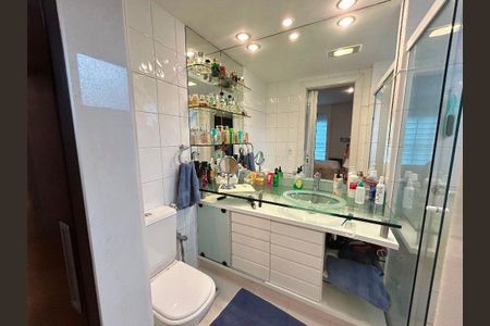 Apartamento à venda com 4 quartos, 161m² em Icaraí, Niterói